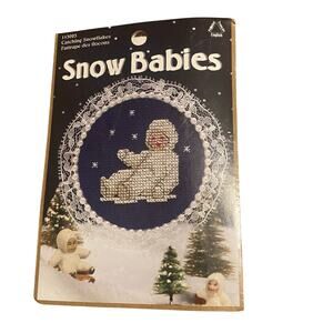 Leisure Arts "Snow Babies Catching Snowflakes" Counted Cross Stitch Kit #113023